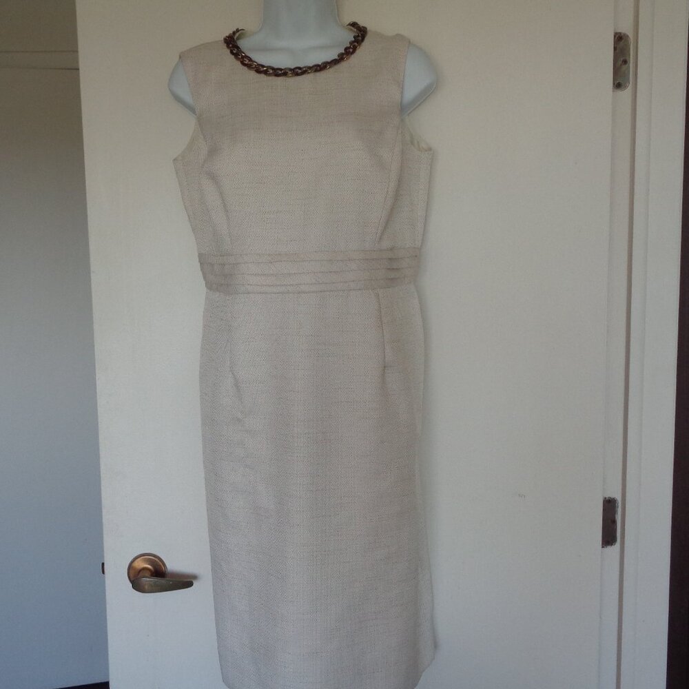 Alex Marie Off White Pleated Waist Sheath Dress Size 12 Choker Necklace